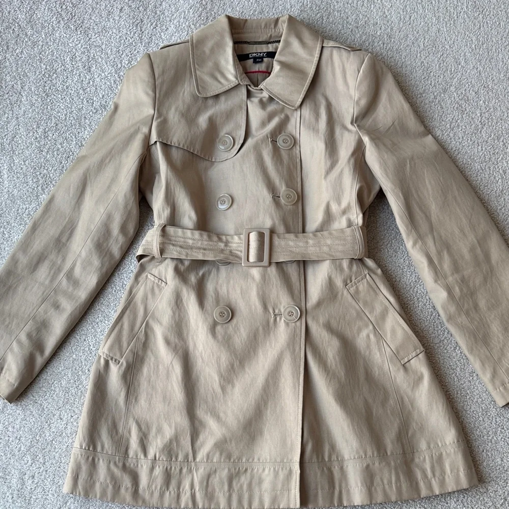 DKNY Fashionable & Timeless Women's Beige Trench Coat - Picture 7 of 11